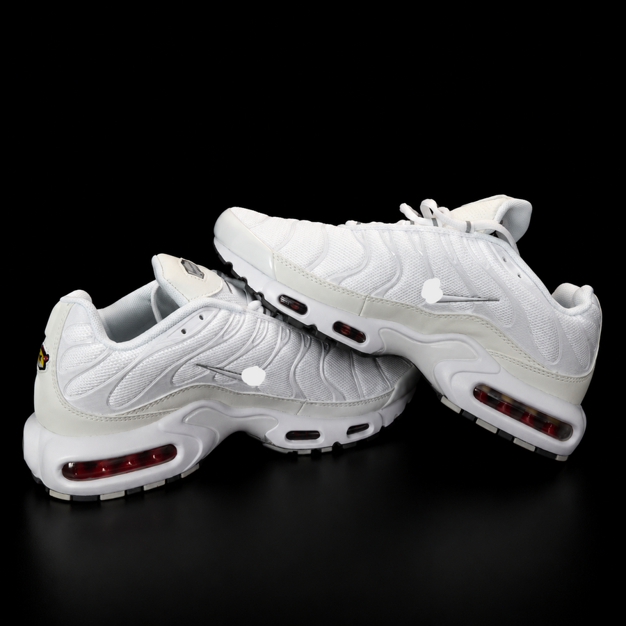 N*ke A1r Max White/Grey Bottoms