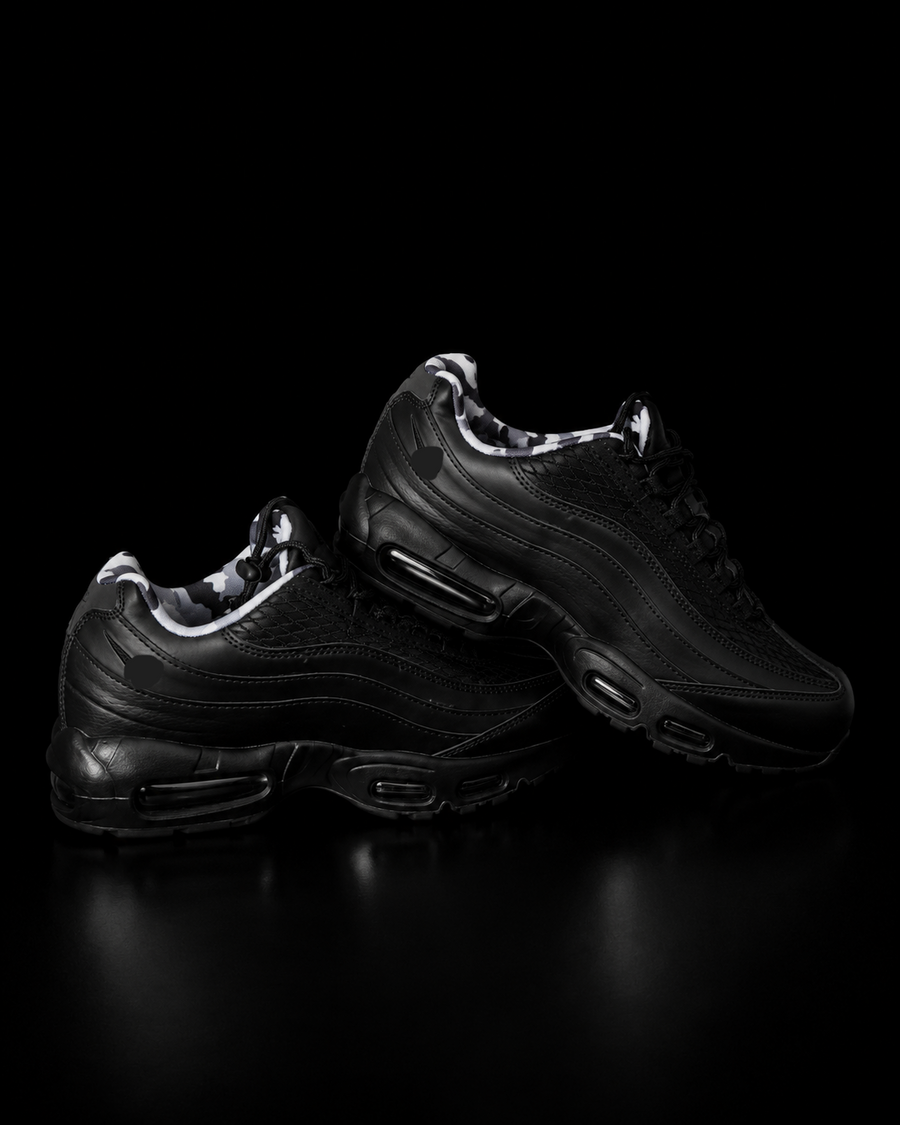 N*ke A1r Max 95 C*rteiz Full Black